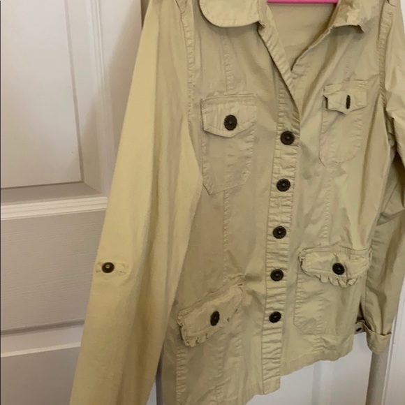 Light weight jacket - Picture 3 of 6